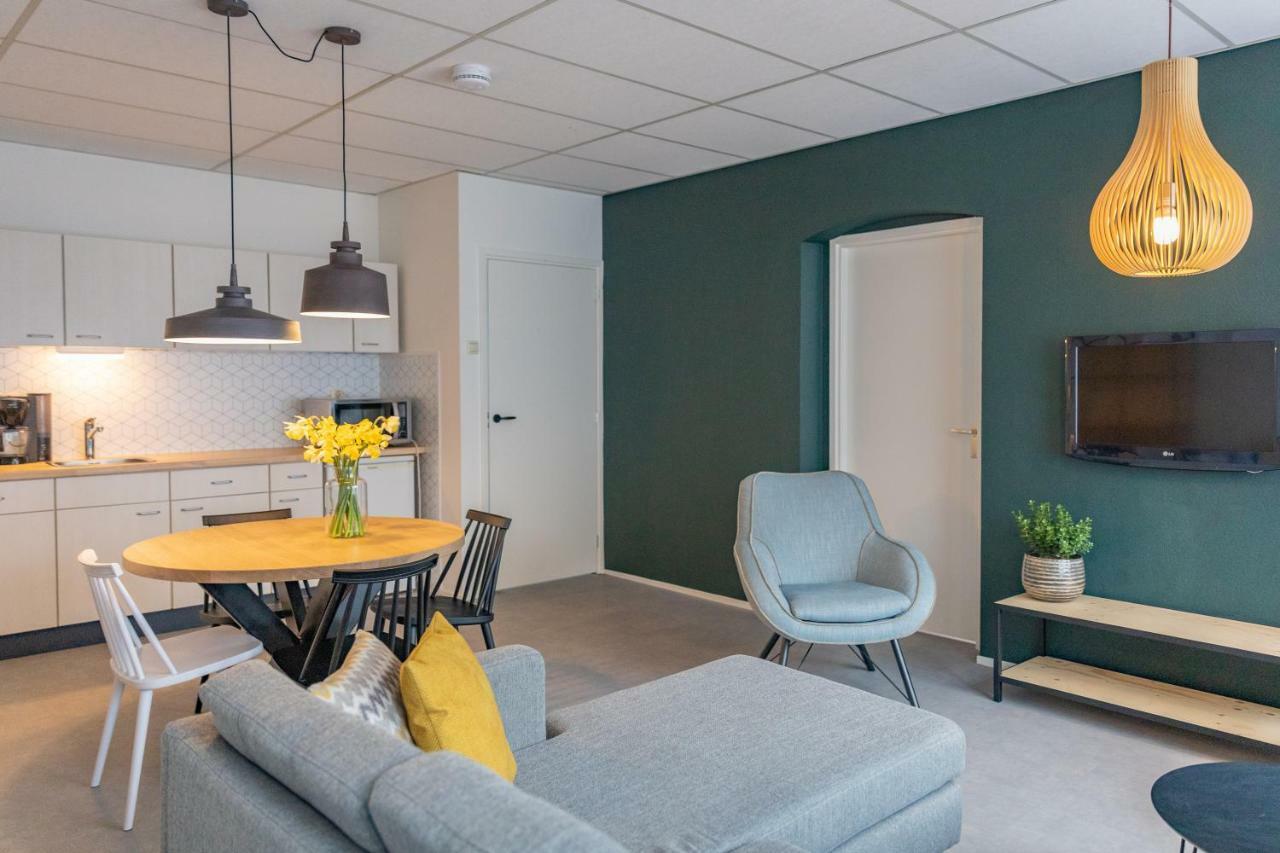 Appartementen Zeerust 데쿠크 외부 사진